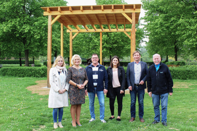 Allianz für Sport: Die Stadtwerke sponsern das kostenlose Training für Brückenkopf-Park-Besucher. Foto: Nalini Dias