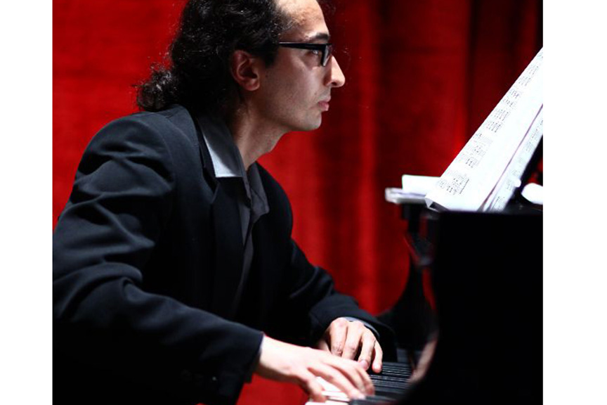 Konzertpianist Nageeb Gardizi. Foto: Veranstalter