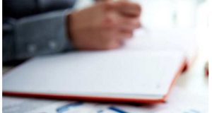 Duale Ausbildungsverträge sinken