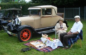 7. Oldtimer-Picknick im Park-Stadtgarten