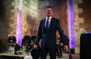 Schillernd und dramatisch