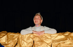 Familientheater: „Wie Engel fliegen lernen“