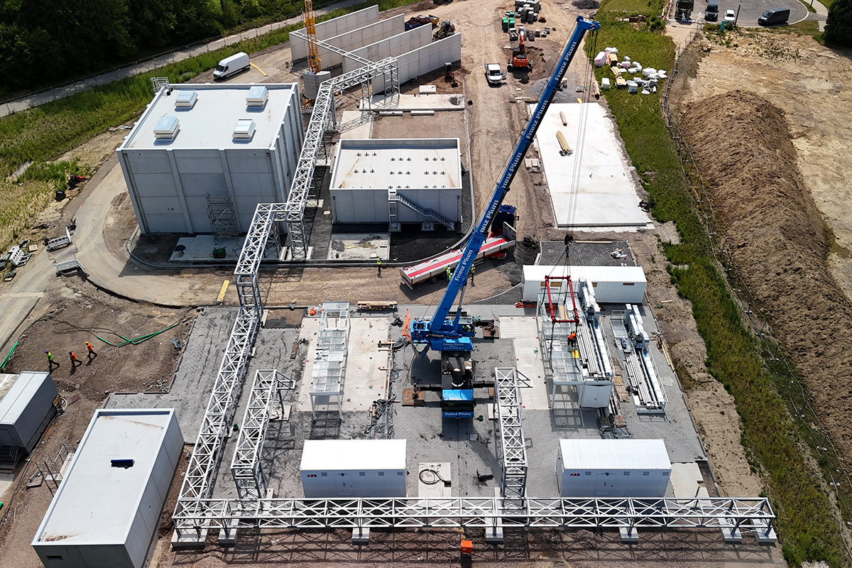 Die Elektrolyseure der Wasserstoff-Produktionsanlage