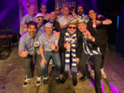 Sessionsauftakt in blau-weiß