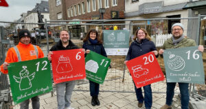 Dekoration für den Bauzaun