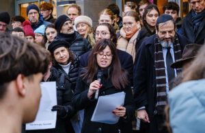 „Mit Schweigen fing es auch damals an“