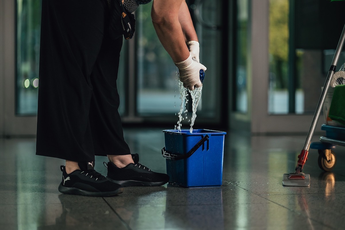 Mehr-Geld-f-r-Reinigungskr-fte