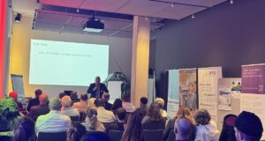 Chancen von KI und modernen Strukturen erkennen