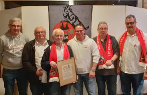 Fanclub 1. FC Köln ehrt Herbert Hüpgen