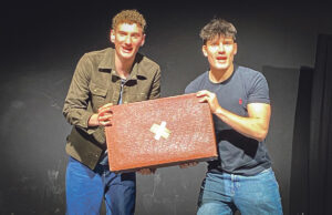 Theater „Ernst ist das Leben“