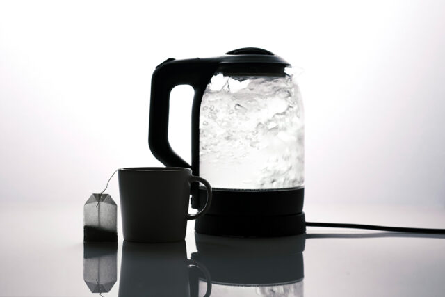 engin_akyurt-electric-kettle-6966011_web