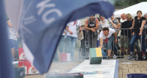Tanz und Bierkastenkörling