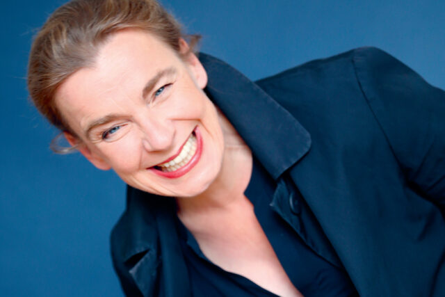 Tina-Teubner-Ohne-Dich-war-es-immer-so-schoenweb